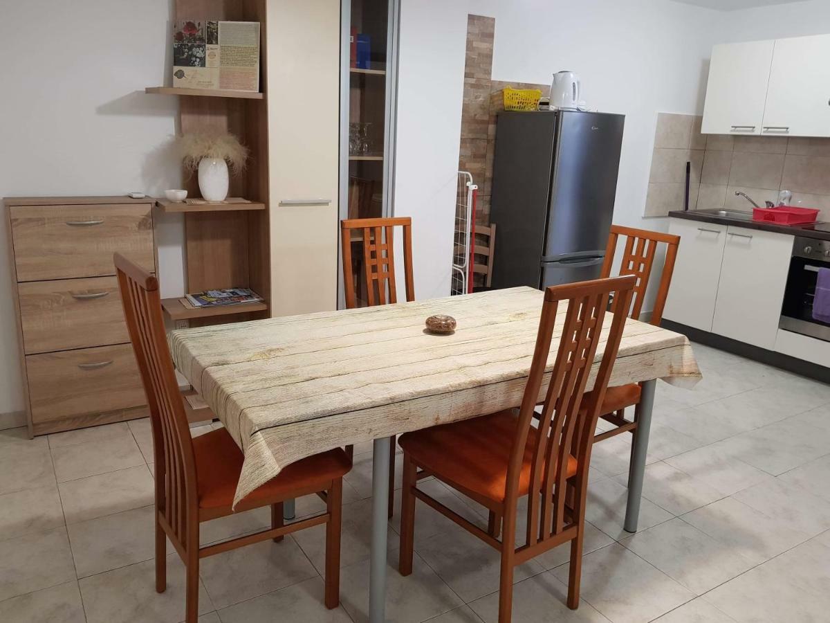 Apartment Natali Brsec Ngoại thất bức ảnh